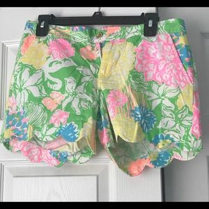 Lily Pulitzer Shorts Size 4 but fit like a 5/6